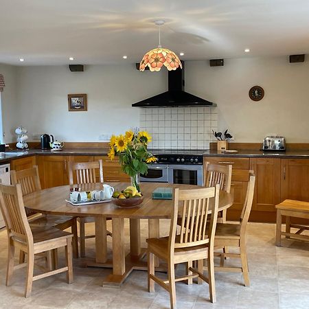 Crowthorne, Bookham Court Villa Dorchester Dış mekan fotoğraf
